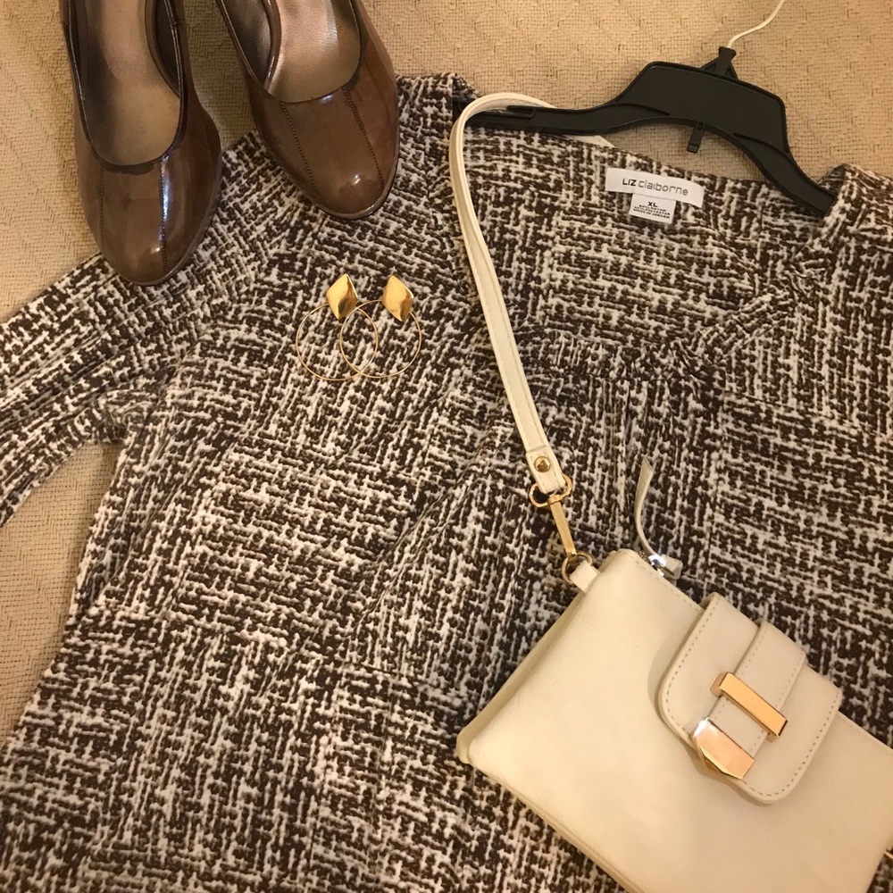 Liz Claiborne tan/brown tunic